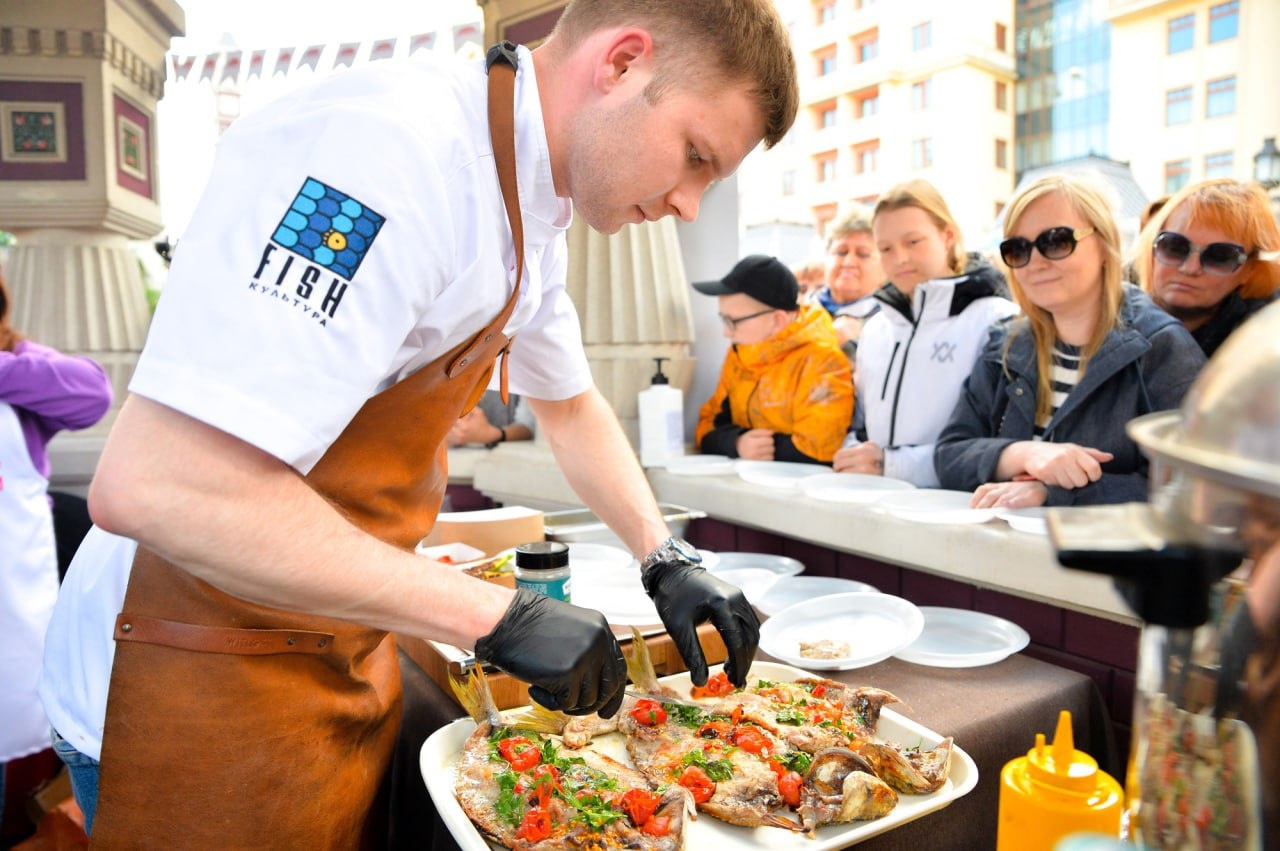 «Рыбная неделя» в столице - один из самых вкусных и запоминающихся московских фестивалей - пройдет уже в восьмой раз.